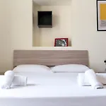 Piazza Garibaldi 39 Apartman *